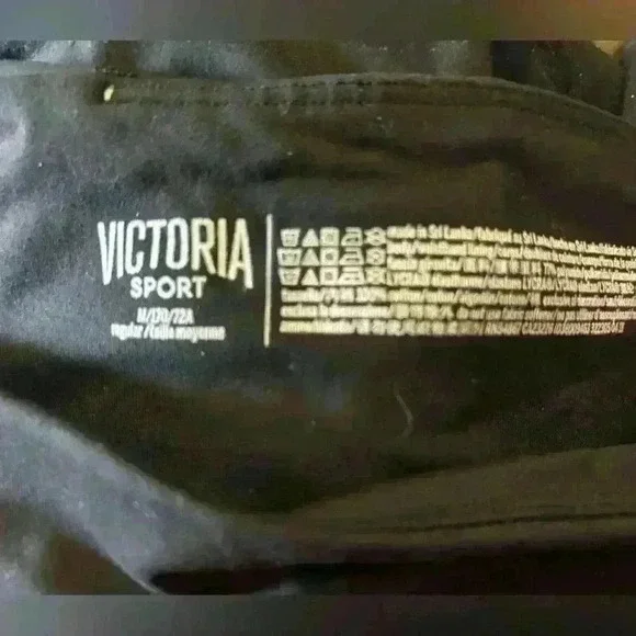 Victoria Sport size Medium yoga pants. Gently worn. Regular length. - Picture 4 of 4